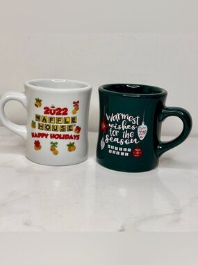 Collectible Waffle House Christmas Coffee Tea Mugs Cup